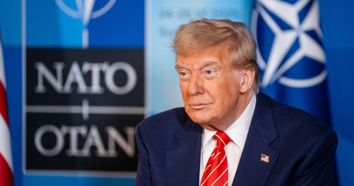Фото до матеріалу: Трамп готує план затяжної блокади Ірану для примусу до переговорів