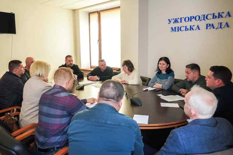 Фото до матеріалу: Ужгородська міська рада затвердила правила проведення ярмарків та благодійних заходів