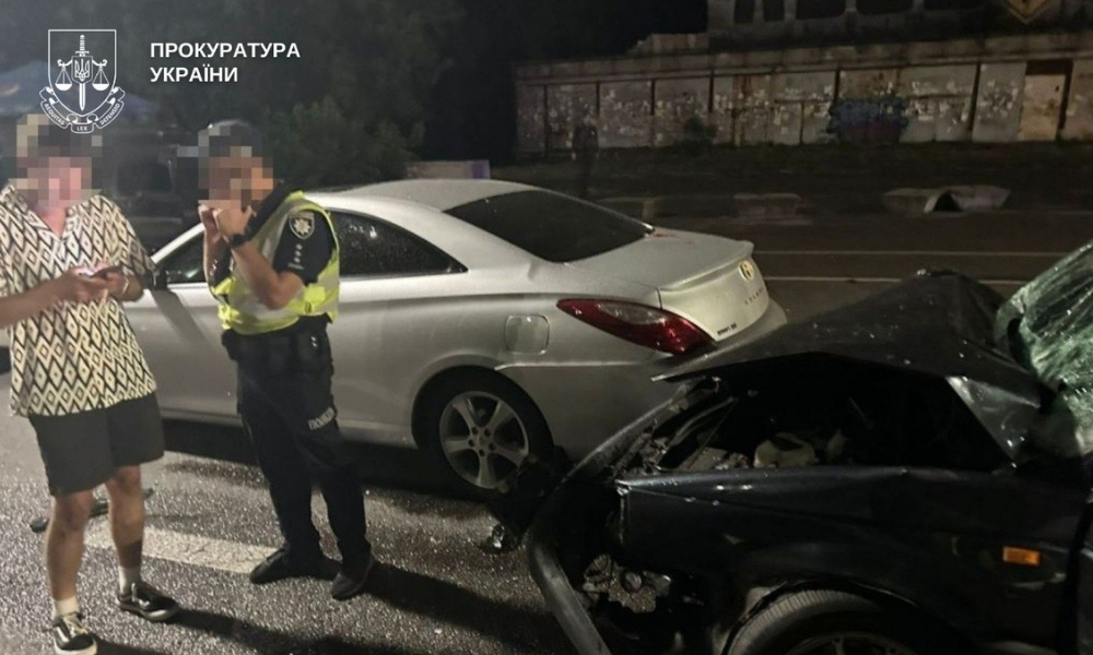 Фото до матеріалу: Купили квартиру з «сюрпризом»: юристи пояснили, як позбутися прописаних сторонніх