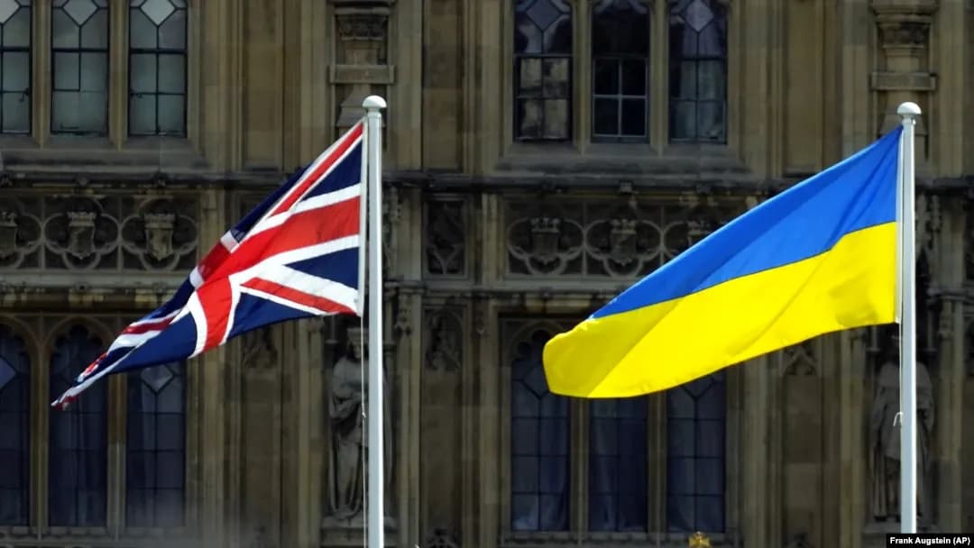 Фото до матеріалу: Британія планує долучитися до 90 млрд євро допомоги ЄС для України
