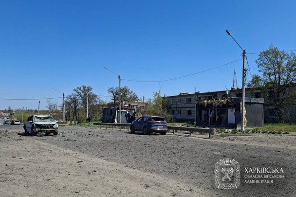 Фото до матеріалу: Кількість загиблих після ракетного удару по Мерефі зросла до шести
