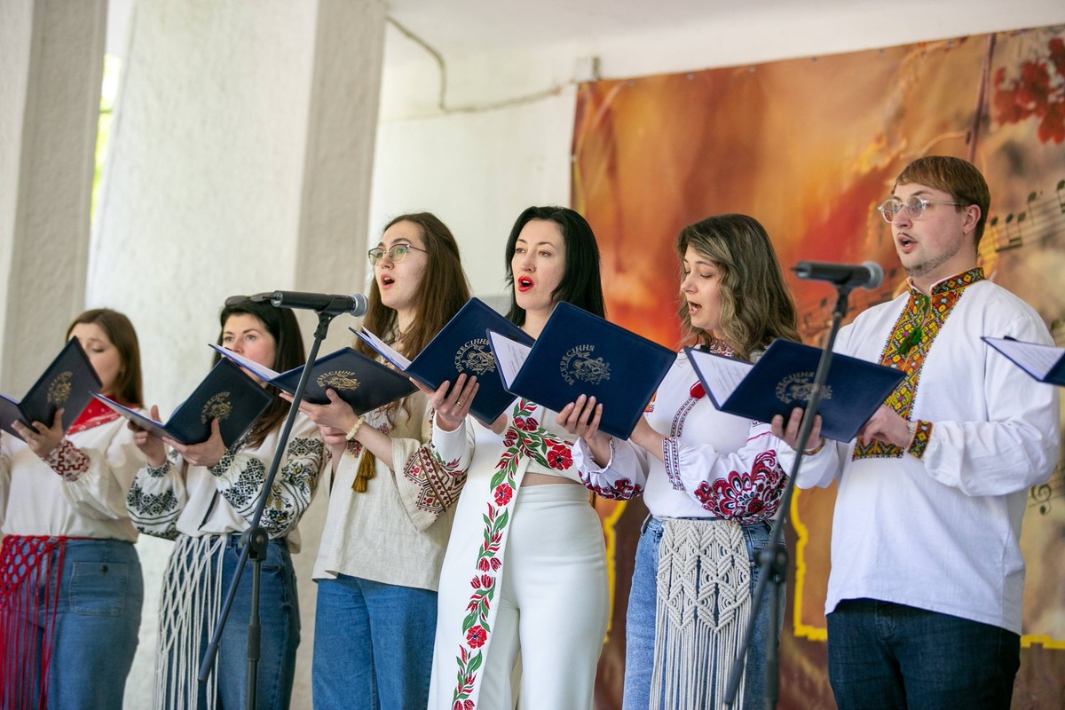 Фото до матеріалу: У парку Шевченка стартував сезон «Мелодій парку»: концерти на підтримку ЗСУ та лікування Данилка Вінтоніва