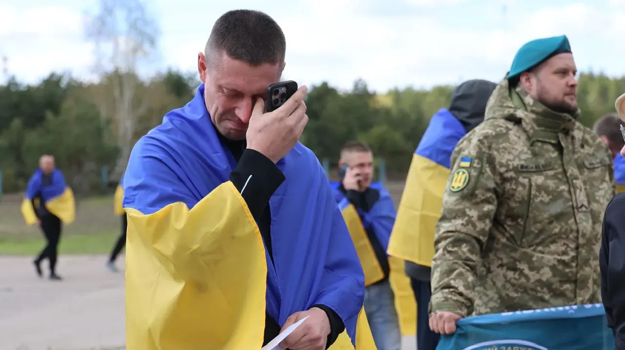 Фото до матеріалу: ЗСУ, Нацгвардія, поліція, прикордонники: хто повернувся з російського полону