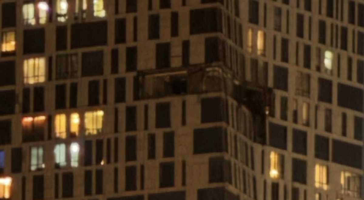 Фото до матеріалу: Український дрон влучив у житловий будинок у Москві за кілька днів до Параду Перемоги