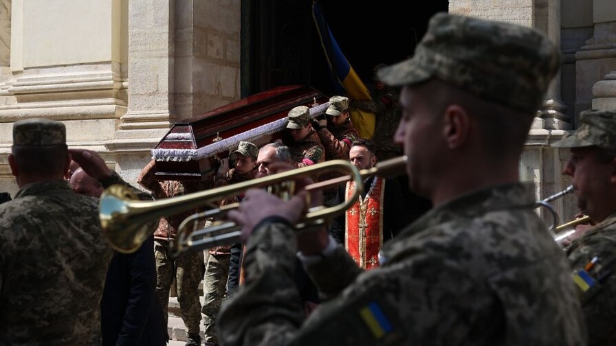 Фото до матеріалу: У Львові прощаються з військовим Орестом Гучком: графік церемонії та біографія