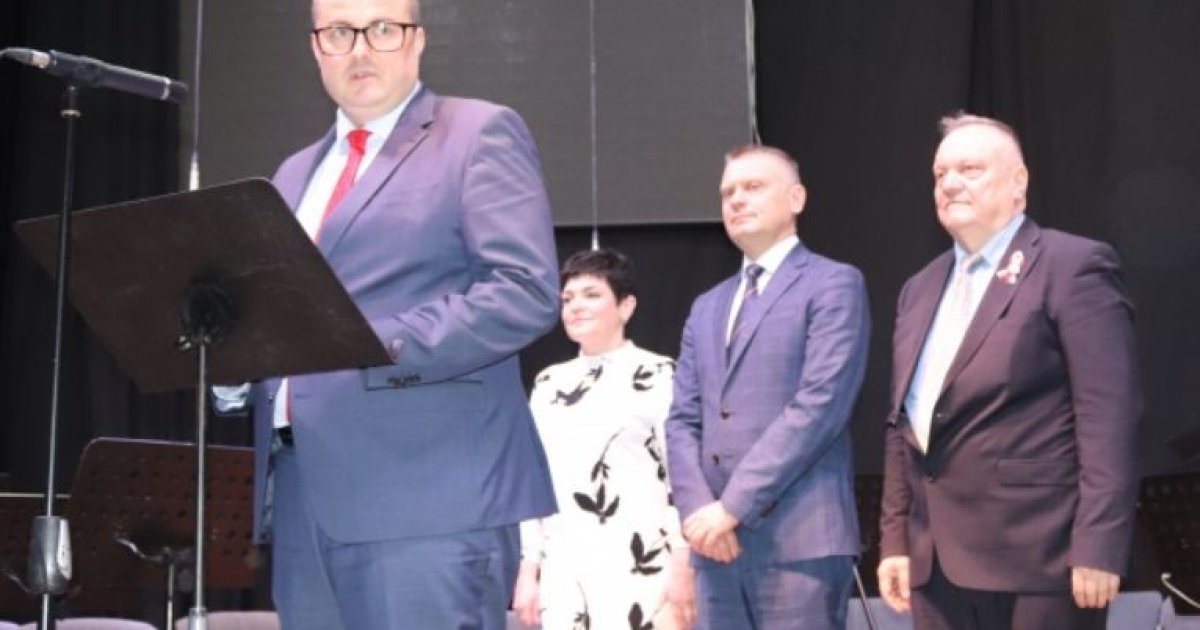 Фото до матеріалу: У Вінниці відбулися урочистоті з нaгоди Дня Полонії, польського прaпора тa Конституції