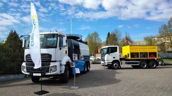 Фото до матеріалу: Харківські сміттєвози і дніпровські модулі: до Вінниці привезли новинки спецтехніки та інновації для громад - 20 хвилин