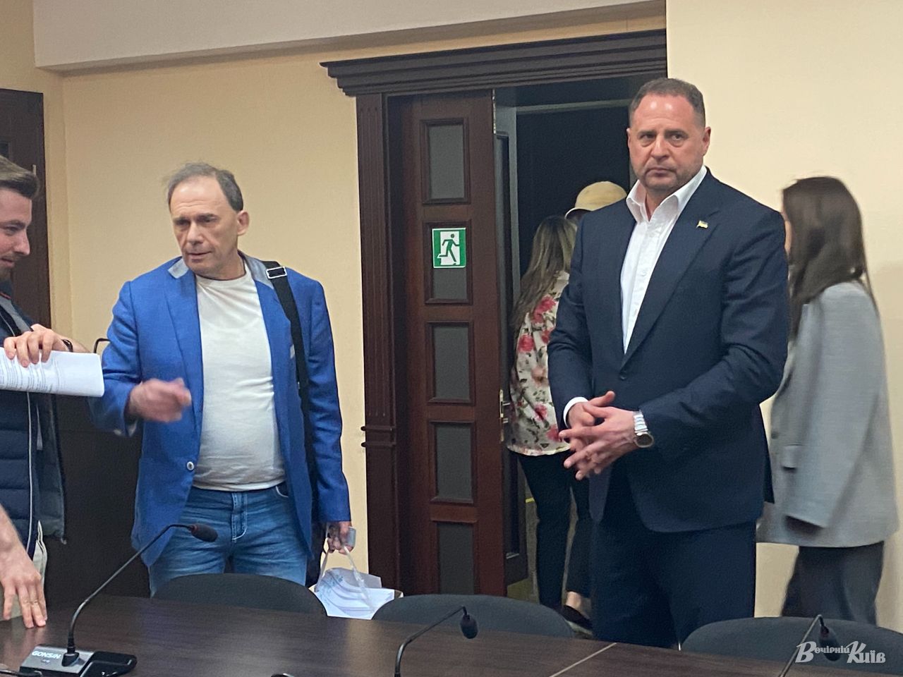 Фото до матеріалу: Суд у справі Єрмака: захист просить відкласти розгляд, обвинувачення заслухають сьогодні