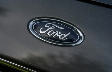 Фото до матеріалу: Акції Ford злетіли на 13%: компанія запускає виробництво систем зберігання енергії