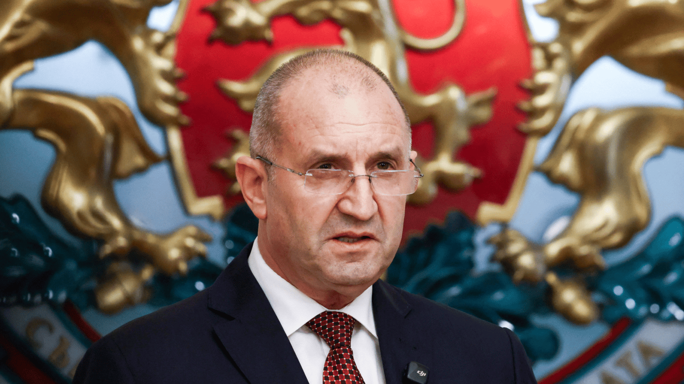 Фото до матеріалу: Болгарія ухвалила уряд Румена Радева: проросійський прем'єр повертається до влади