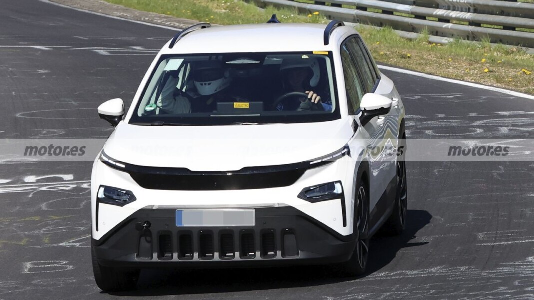 Фото до матеріалу: Skoda Epiq Sportline: новинка з потужністю 211 к.с. презентують у травні