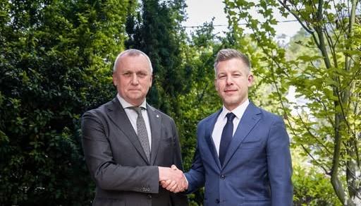 Фото до матеріалу: Мер Берегова спростував звинувачення в утисках угорців: проєкти будівництва та підтримка держави