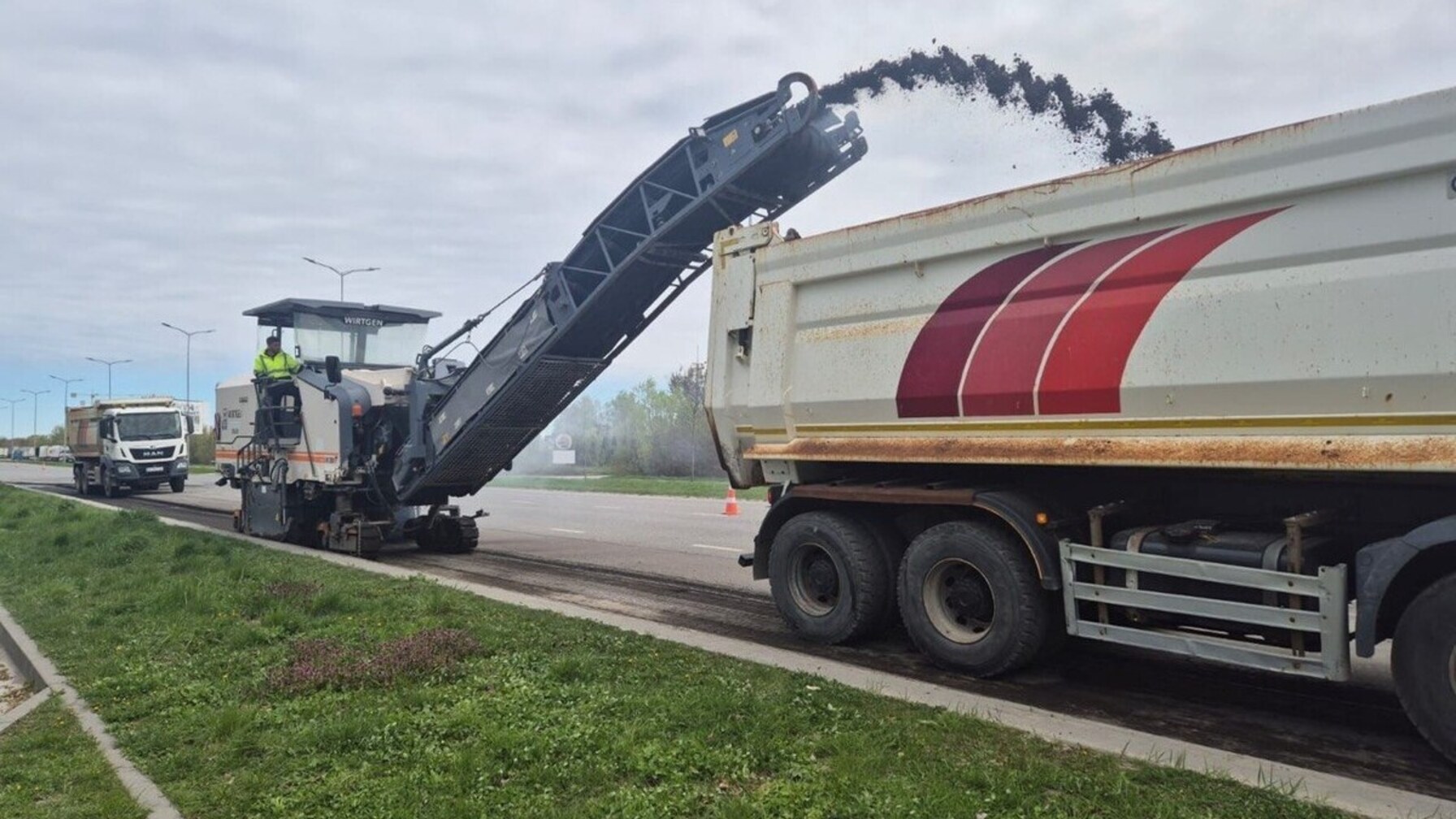 Фото до матеріалу: Ремонт на виїзді зі Львова: як змінився рух на Стрийській