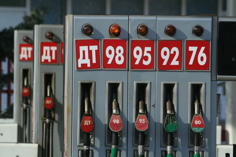 Фото до матеріалу: Ціни на пальне в Україні знову впали: Олас і VostokGaz знизили ставки, найнижча ціна на А-95 — 66,85 грн