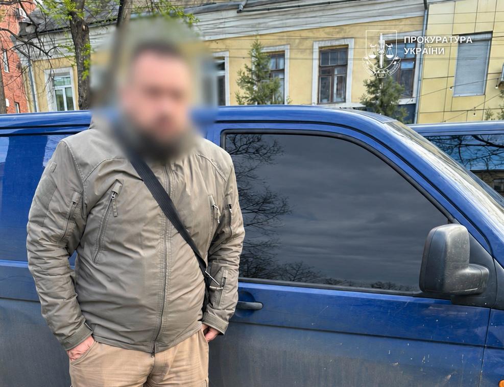 Фото до матеріалу: Заволоділи 5 квартирами померлих: у Києві викрили організацію за участі екссудді Тандира