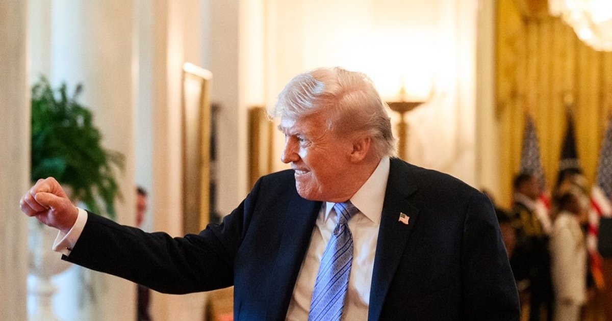 Фото до матеріалу: Команда Трампа готується до поразки на проміжних виборах