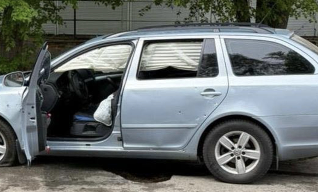 Фото до матеріалу: Росіяни ударили дроном по автомобілю в Семенівці: поранення мешканки