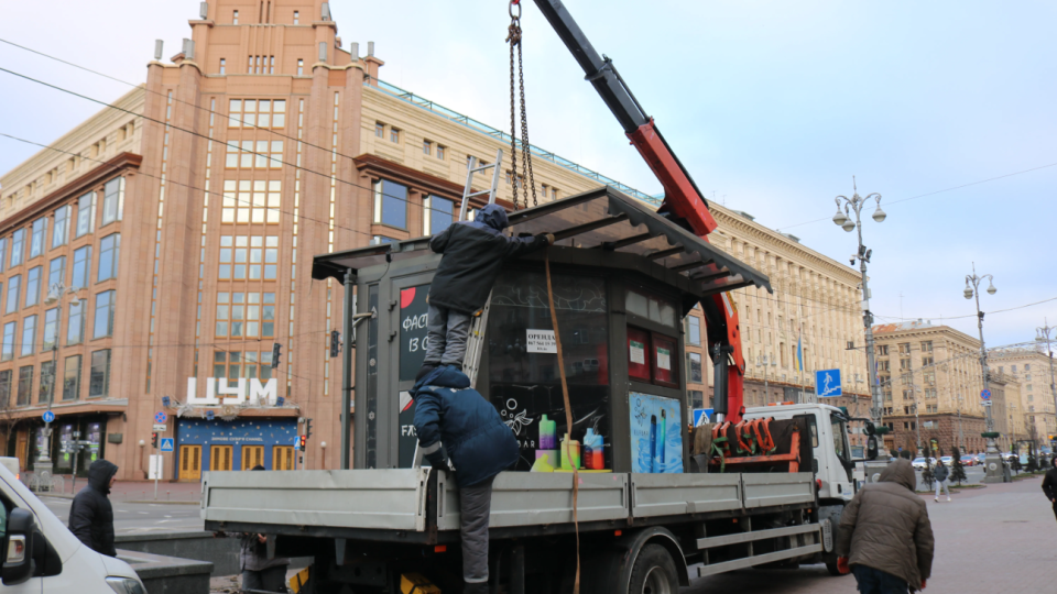 Фото до матеріалу: Парламент пропонує захистити МАФів від демонтажу без судового рішення