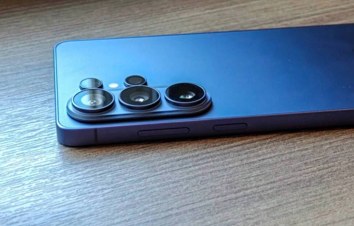 Фото до матеріалу: Samsung Galaxy S27 Ultra отримає нові камери без 3-кратного зуму
