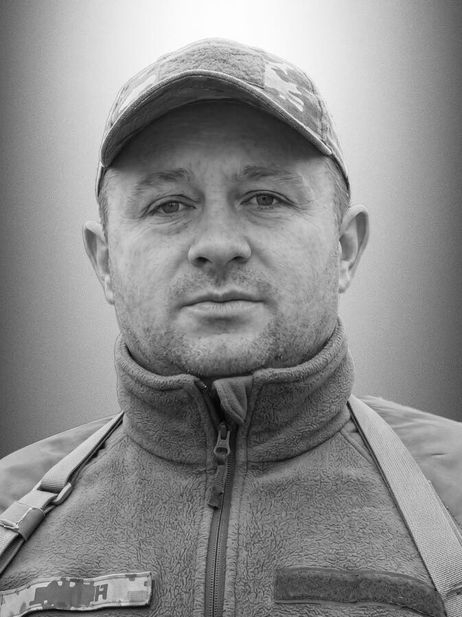 Фото до матеріалу: Львівщина вшановує пам'ять загиблих захисників щодня о 9-й годині