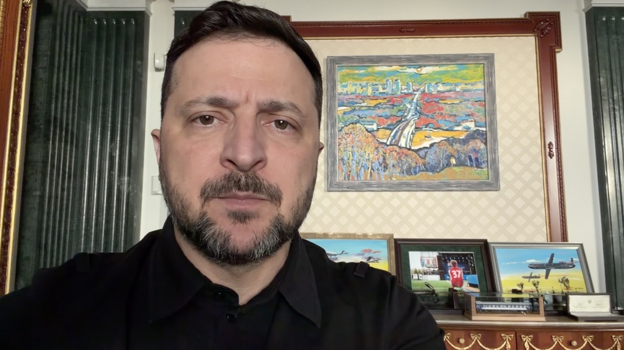 Фото до матеріалу: Зеленський про збільшення виробництва НРК та пошук антибалістики: звернення 27 квітня
