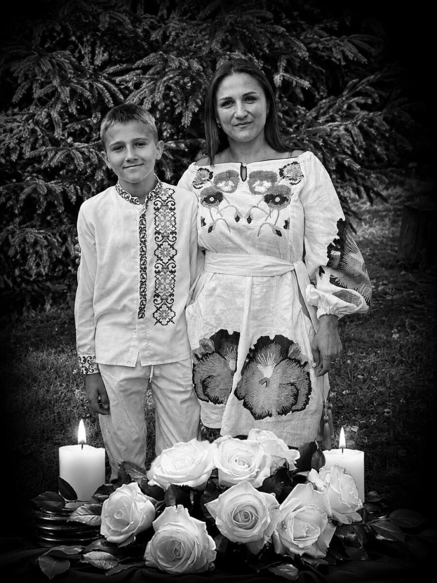 Фото до матеріалу: Трагедія на об'їзній Львова: загинули жінка та її син у ДТП з вантажівкою