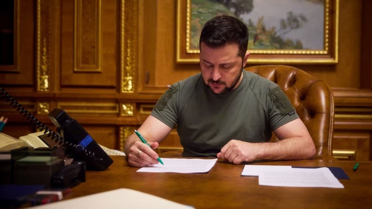 Фото до матеріалу: Зеленський підписав указ про проведення військового параду в Москві