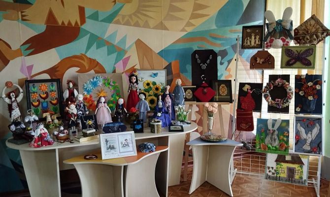 Фото до матеріалу: «Палітра ідей»: у Черкасах відкрили виставку дитячої творчості — ПРОЧЕРК.інфо