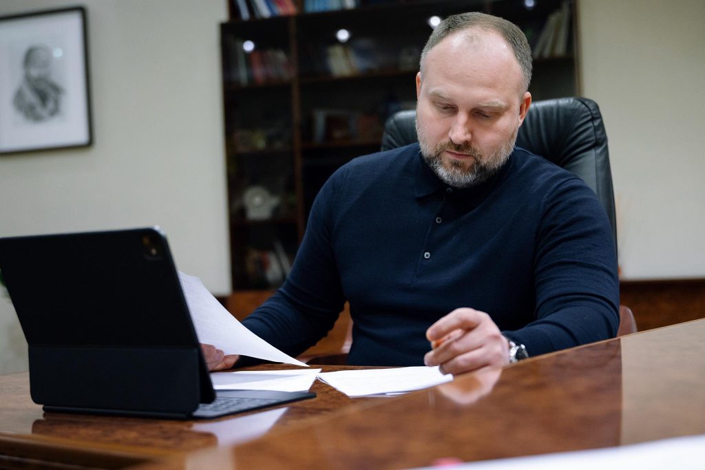 Фото до матеріалу: Держфінмоніторинг посилює контроль за готівковими операціями з дорогим майном