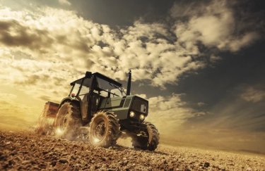 Фото до матеріалу: Аграрії просять компенсувати вживану техніку для прифронтових господарств