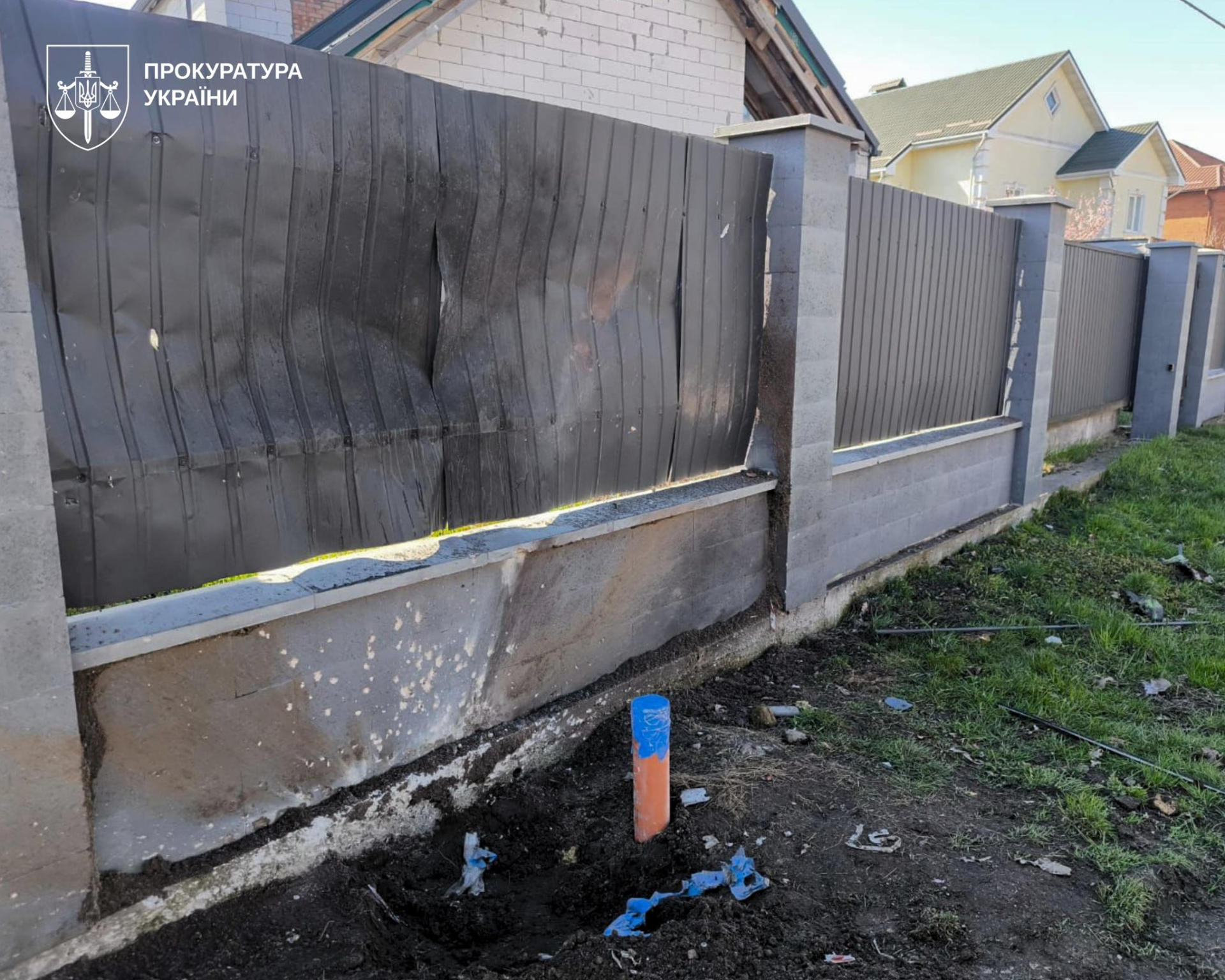 Фото до матеріалу: Вибух у Броварах: поліцейські затримали двох юнаків за підозрою в теракті