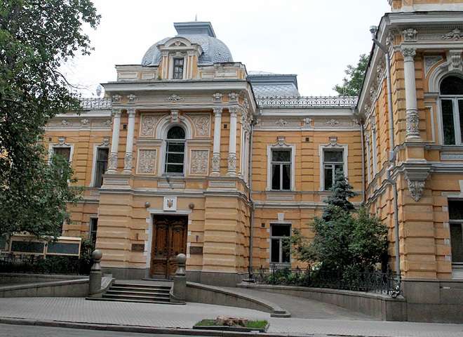 Фото до матеріалу: Секретаріат НСПУ: вшанування пам'яті, нові члени та оновлення журі премій