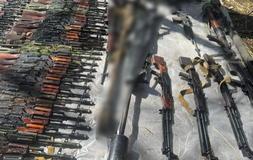 Фото до матеріалу: Поліція ліквідувала канал постачання зброї для Путіна та російських пропагандистів