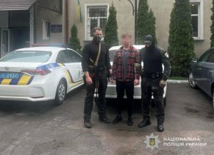 Фото до матеріалу: У Львові з 11 травня почне працювати нова платна парковка на Драгомановій