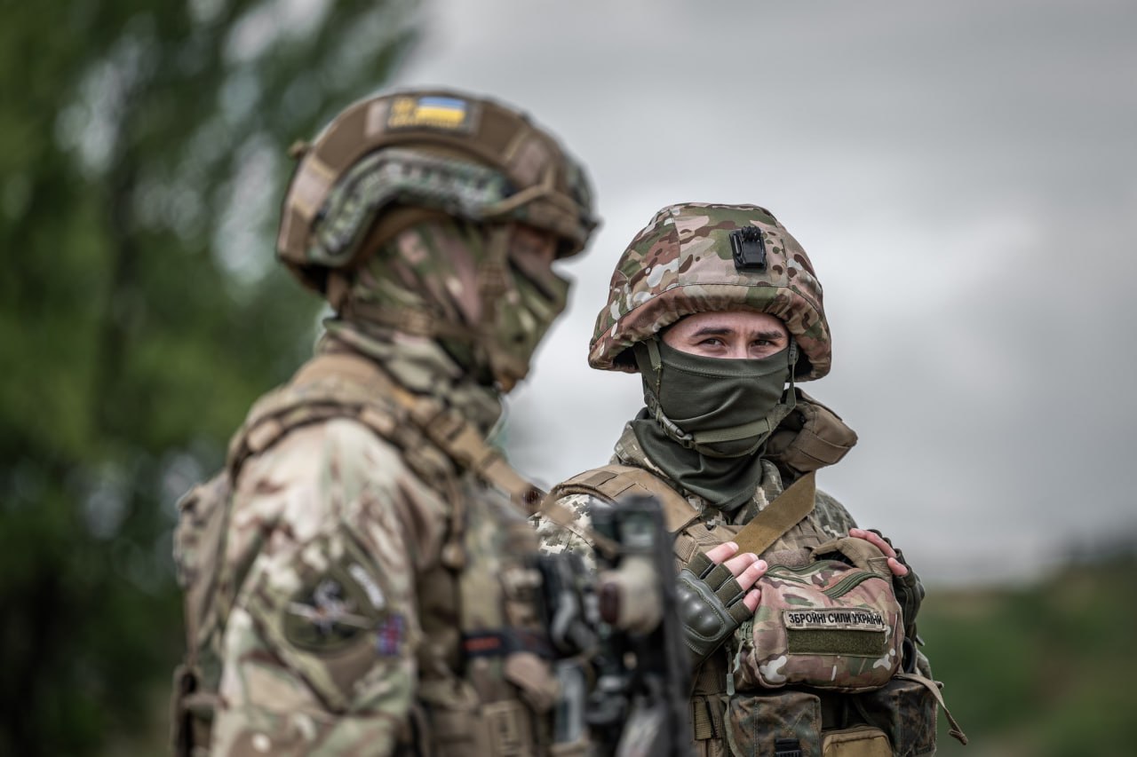 Фото до матеріалу: Без «чєрдака» і з квитком у полон: 110-та бригада показала, як дрони знищують росіян на Олександрівському напрямку