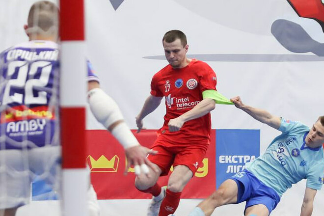 Фото до матеріалу: ХІТ та Атлетік дійшли до фіналу чемпіонату України з футзалу