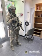 Фото до матеріалу: Правоохоронці ліквідували діяльність мережі наркомагазинів U420 у Львові
