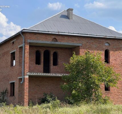 Фото до матеріалу: Затримали підпалювача мечеті у Львові: 19-річний хмельничанин загрожує до 10 років в'язниці