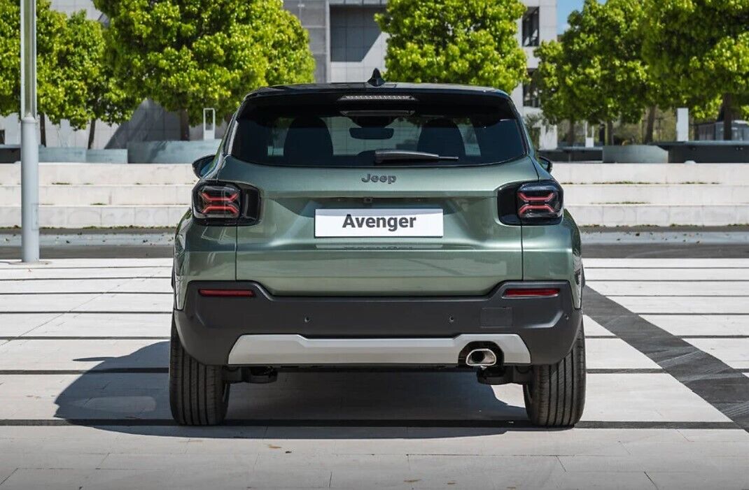Фото до матеріалу: Jeep Avenger 2027: бюджетний кросовер за 25 тисяч євро оновив дизайн