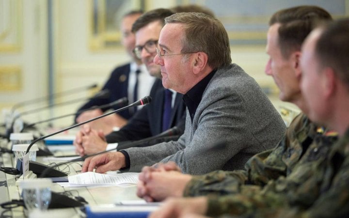 Фото до матеріалу: Україна та Німеччина запускають шість спільних оборонних проектів