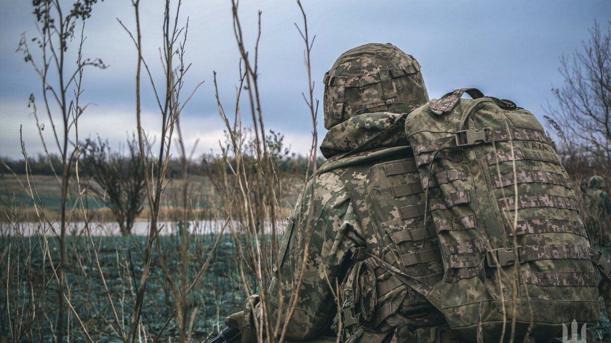 Фото до матеріалу: День піхоти ЗСУ: Зеленський і Сирський привітали бійців