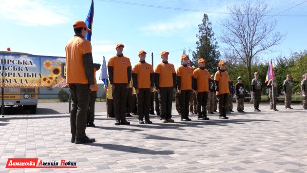 Фото до матеріалу: У Визирській громаді відкрили сучасну бібліотеку в Причорноморському ліцеї