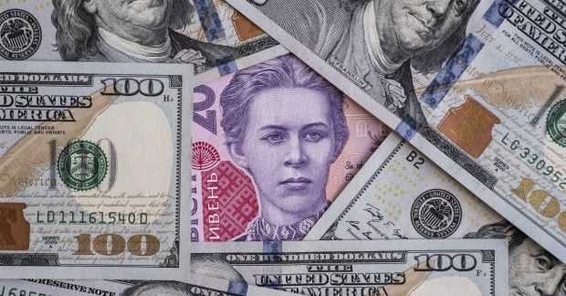Фото до матеріалу: Прогноз курсу гривні до кінця 2026 року: експерти очікують зниження до 55-60 за долар