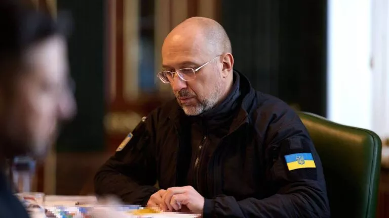 Фото до матеріалу: Шмигаль: Росія 155 разів атакувала підстанції, критичні для ядерної безпеки
