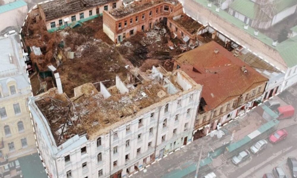 Фото до матеріалу: Забудовник заперечив руйнування історичних пам'яток у Києві