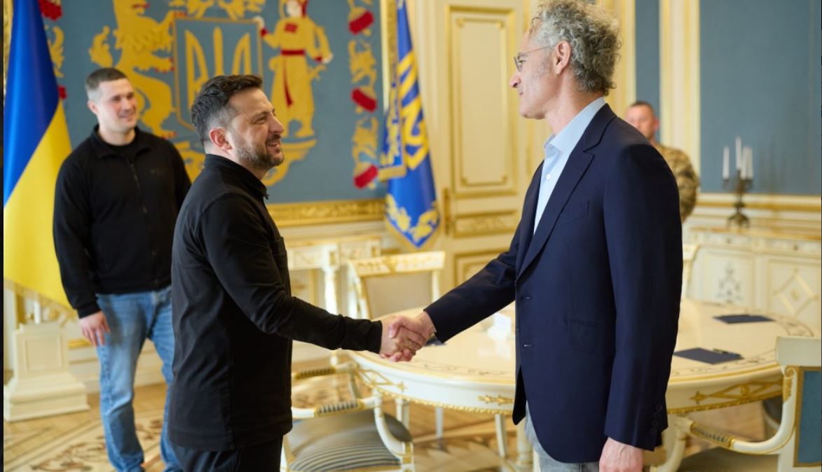 Фото до матеріалу: Зеленський зустрічався з Алексом Карпом, представником Palantir Technologies