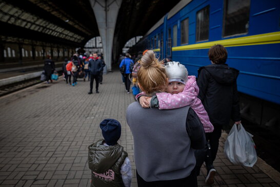 Фото до матеріалу: Українці в Польщі зможуть отримати карту CUKR з 4 травня 2026 року: як оформити