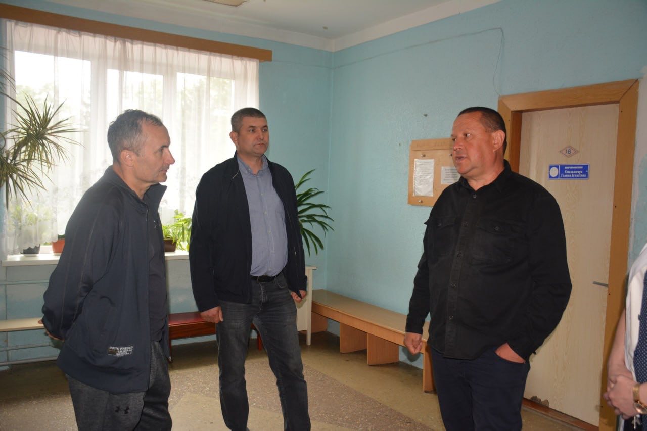 Фото до матеріалу: Медицина Надвірнянщини: завершено ремонт жіночої консультації та оновлено баклабораторію