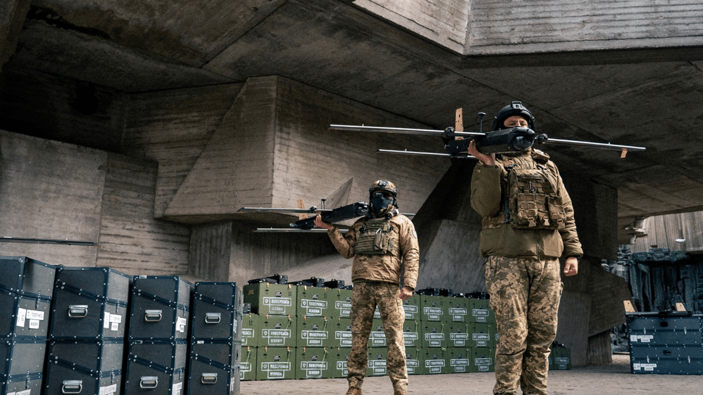 Фото до матеріалу: День народження фонду «Повернись живим»: як підтримати команду, щоб захисники отримували допомогу