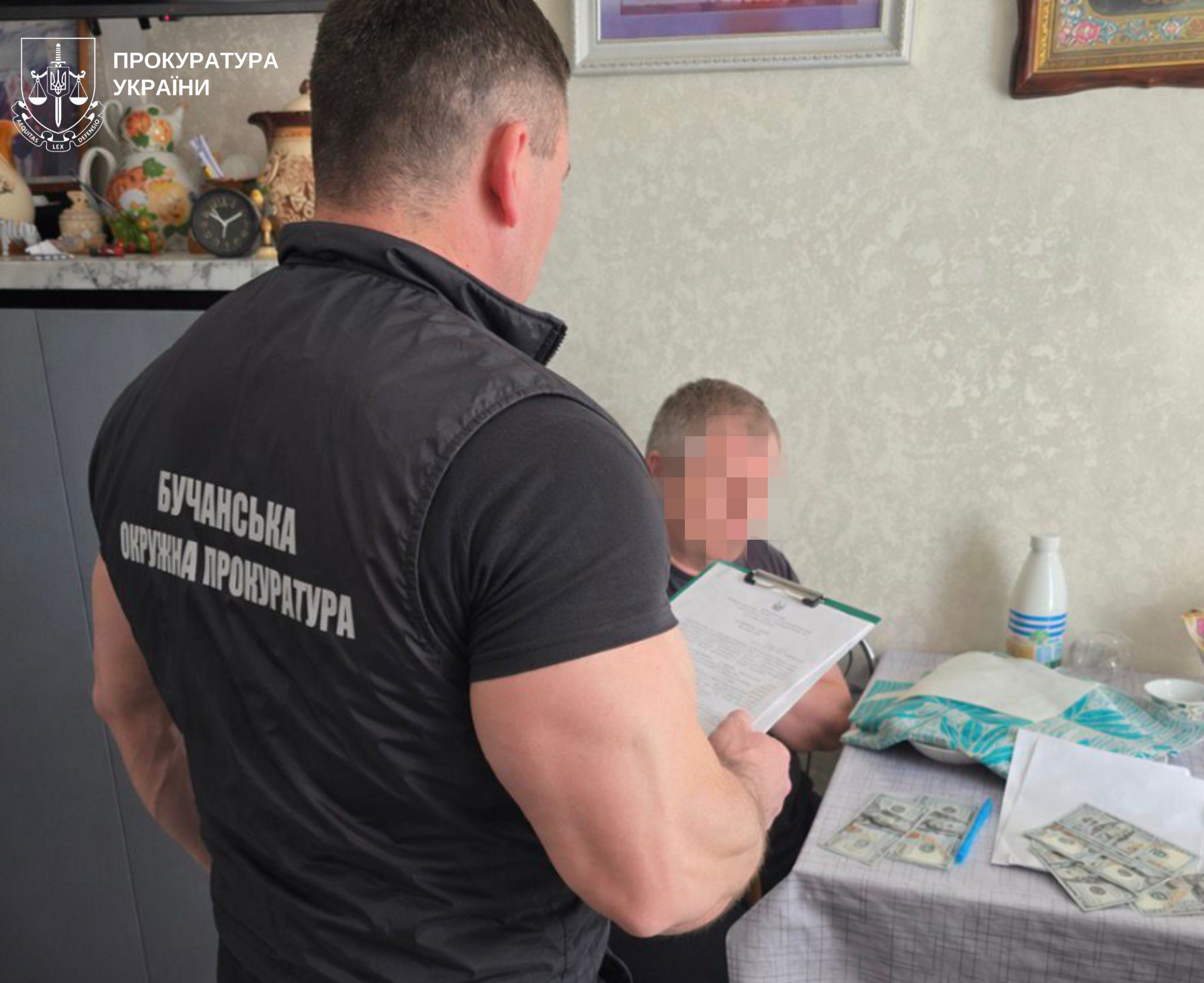 Фото до матеріалу: Чоловіка у Київській області затримали за шахрайство з державною компенсацією за «зруйновану» війною хату